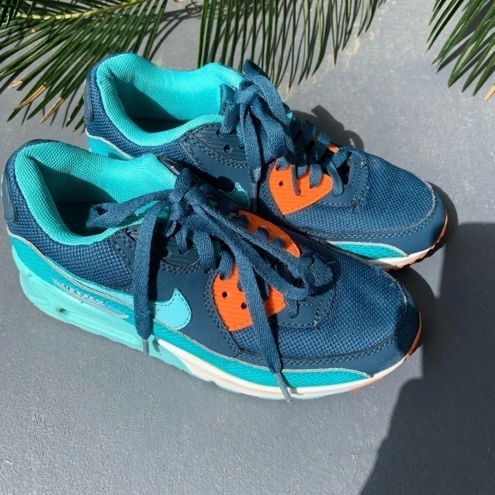 Nike Air Max 90 Children’s Running Shoes Size 5.5